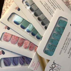 Set of 5 New Color Street Nails